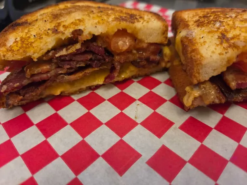 Grilled Cheese, Bacon, Tomato