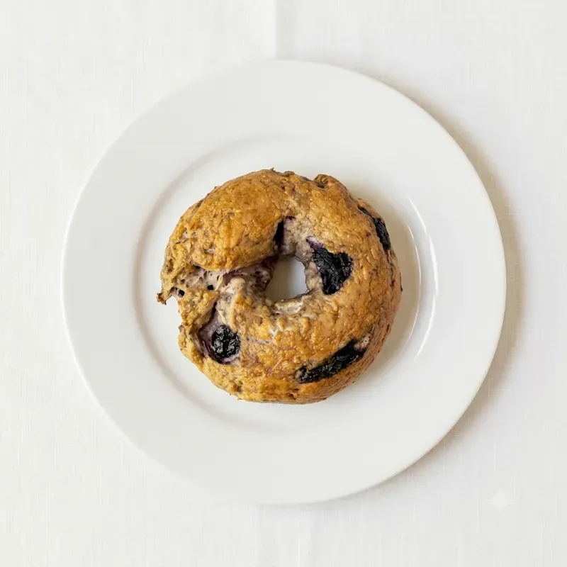 Bagel With Blueberry
