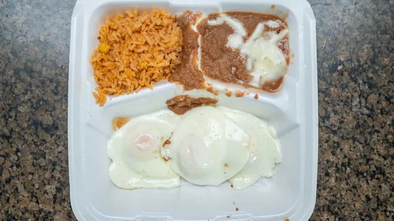 Huevos Estrellados / Sunny Side Up Eggs