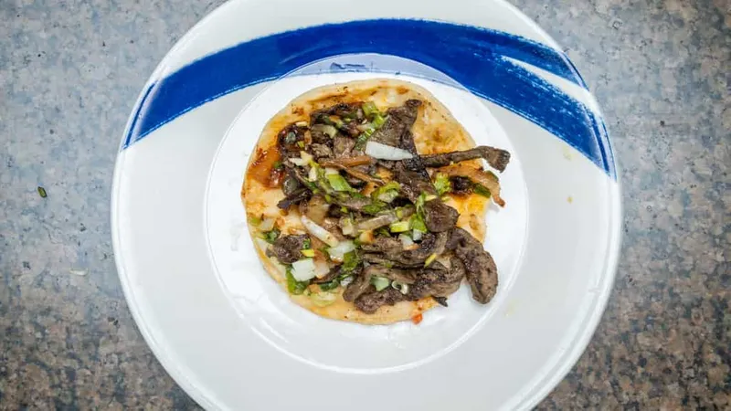 Higado Encebollado / Liver Sauteed In Onions
