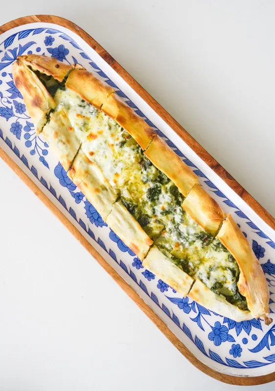 Spinach Feta Pide (Veg)