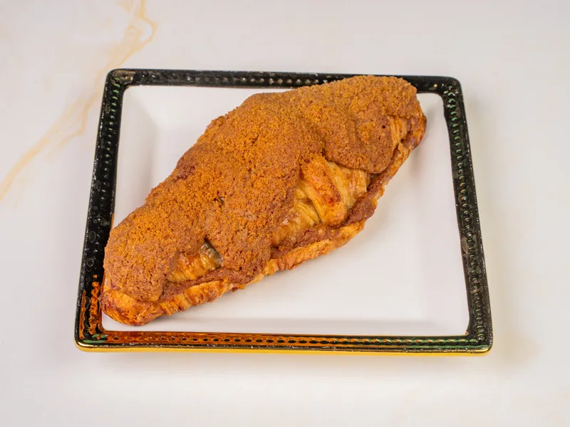 Biscoff Croissant