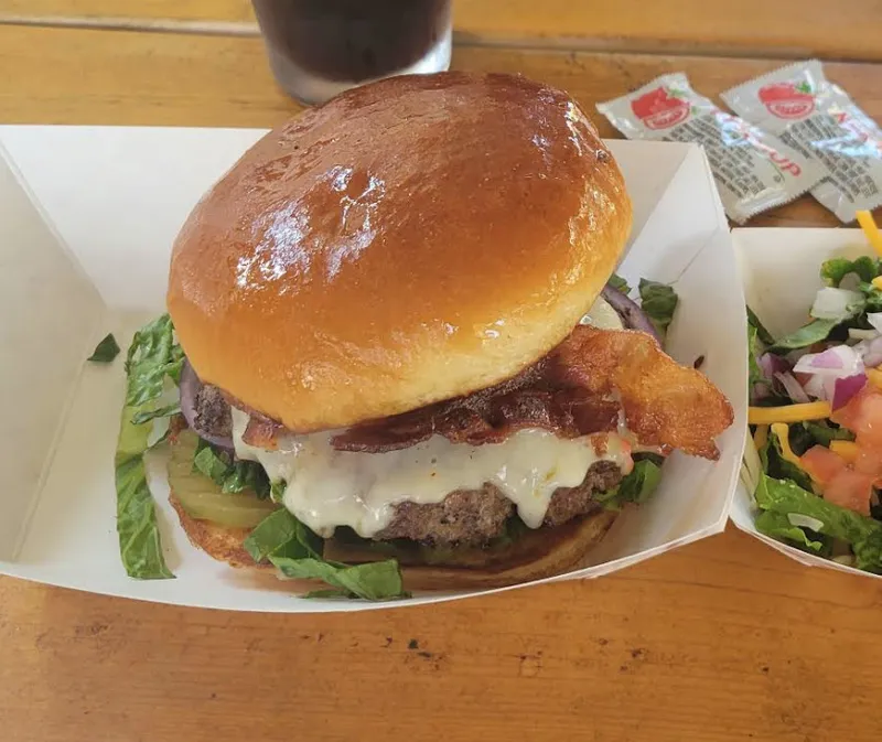 Bacon Cheeseburger