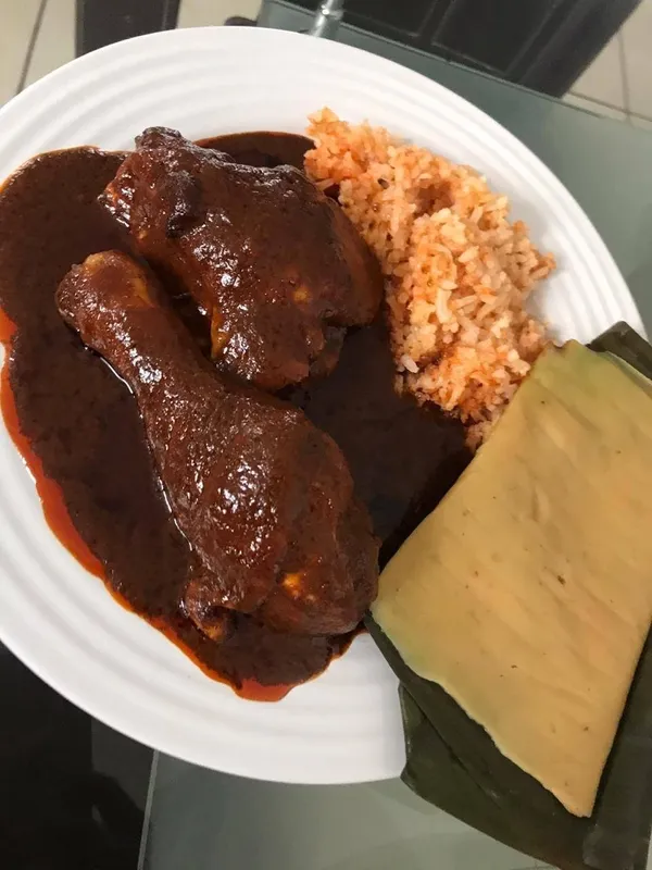 Platillo De Mole / Mole Plate