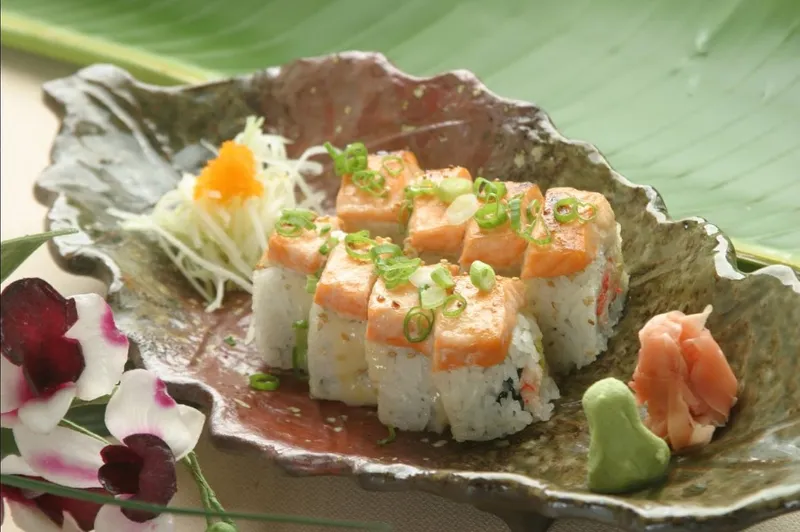 Fresh Alaskan Roll