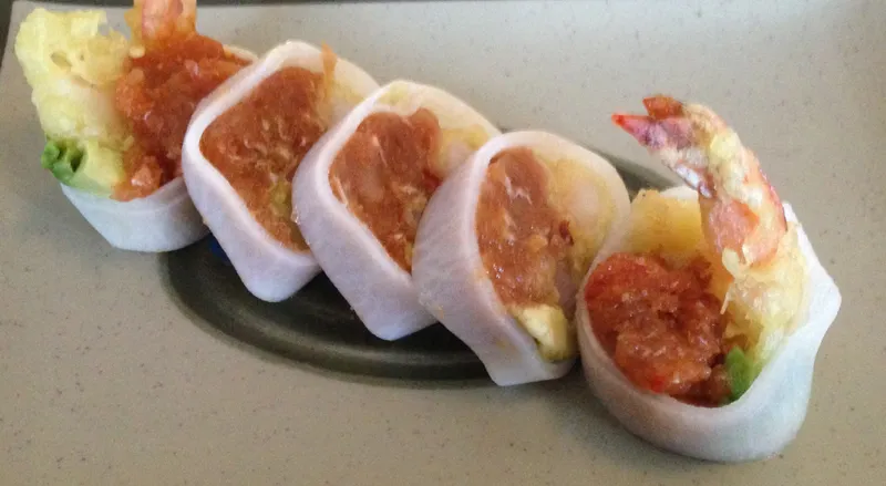 Naked Rose Roll