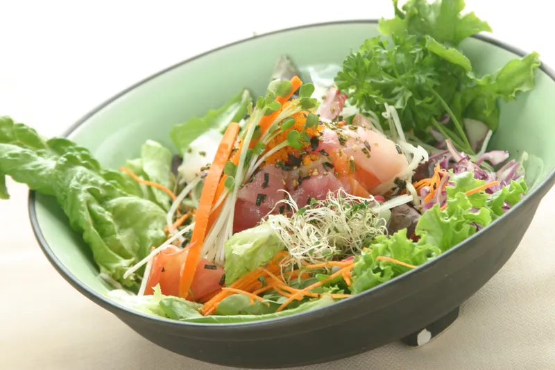 Sashimi Salad