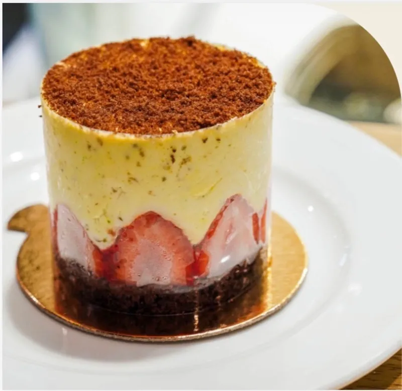 Pistachio  Strawberry Mousse