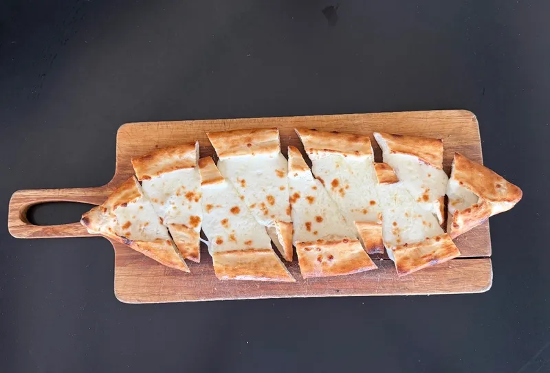 Cheese Pide