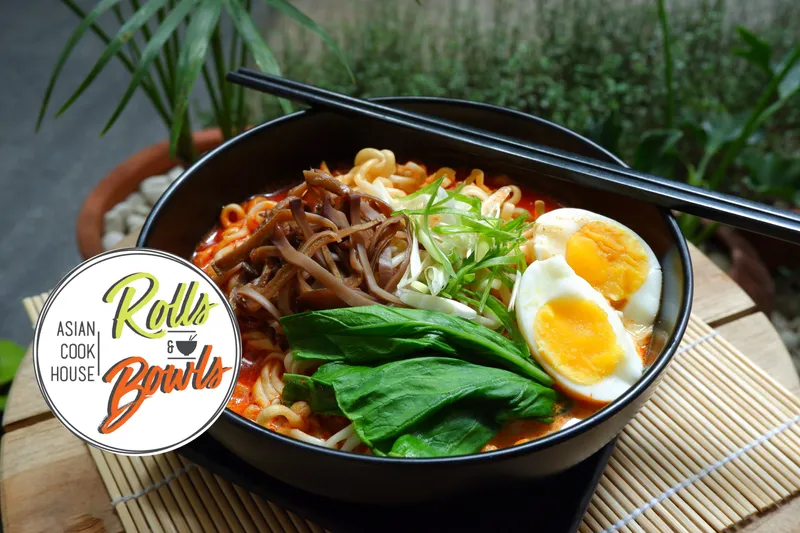 Rolls and Bowls Asian Cook House - Rogers