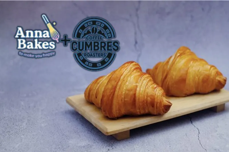 Anna Bakes - Cumbres Coffee Roasters - Wellington