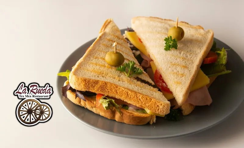 La Rueda Mexican Restaurant