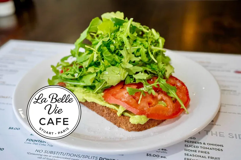 La Belle Vie Cafe