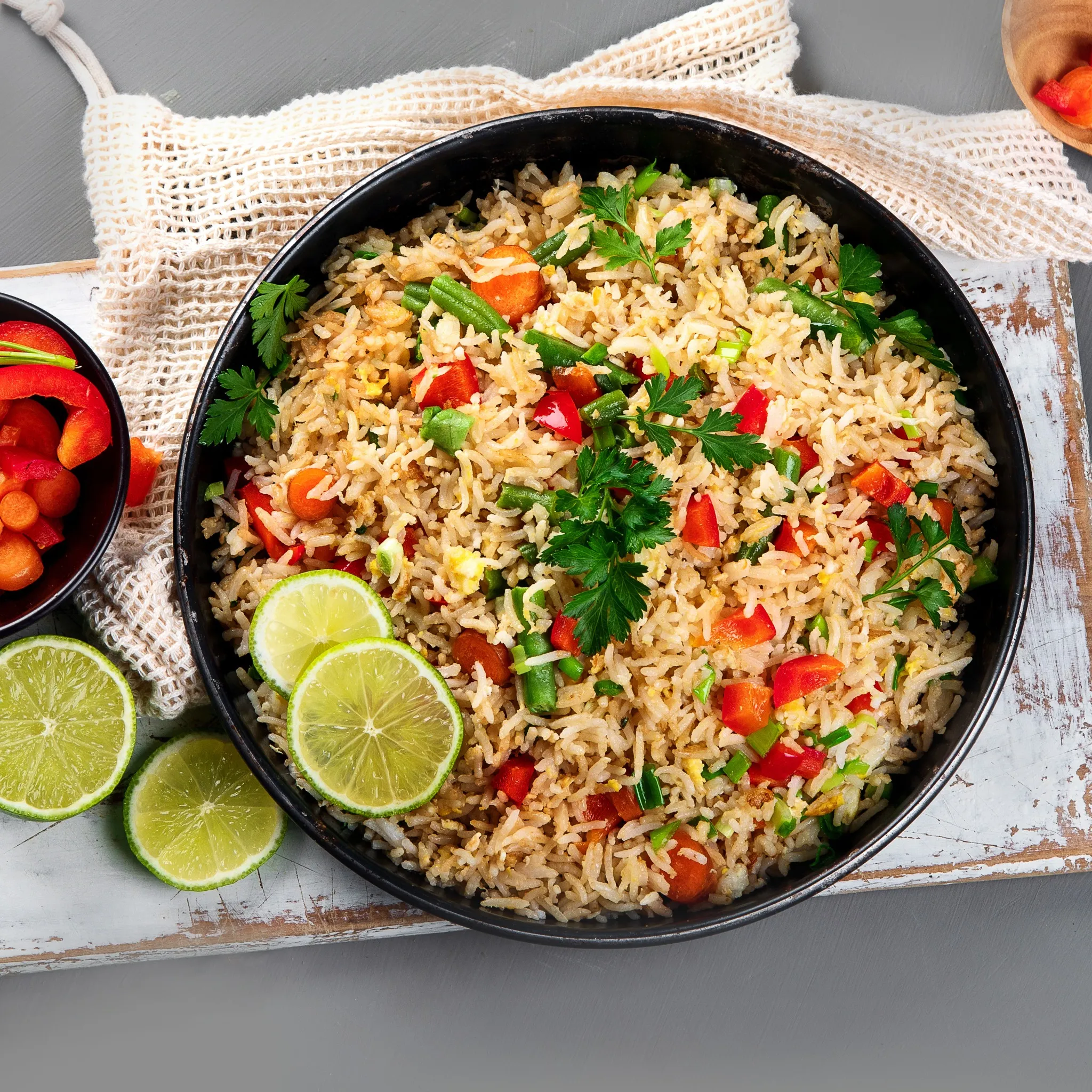 Gallery Image of food offered by a reliable online food delivery restaurant.7