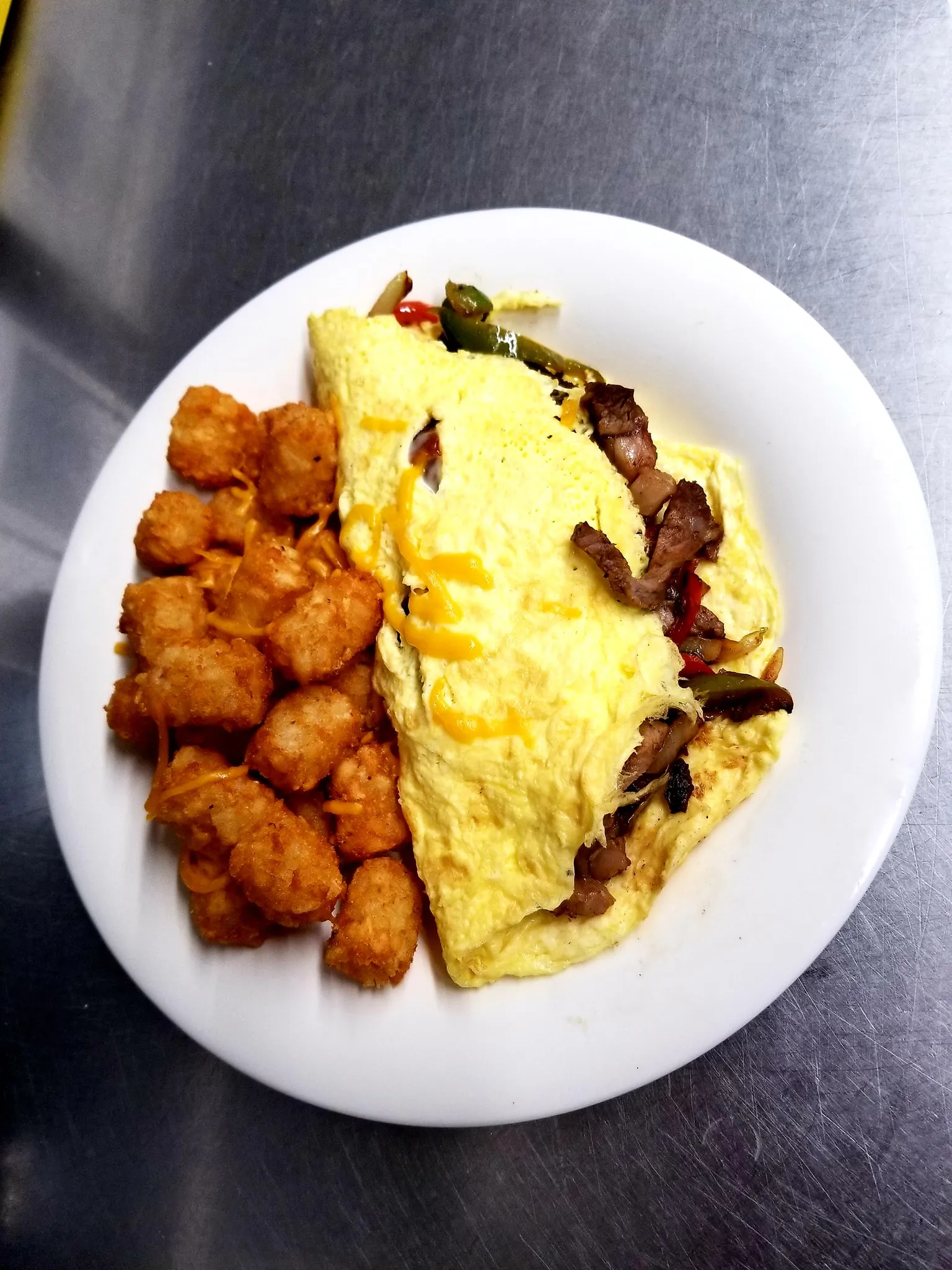 Gallery Image of food from a top-rated restaurant for home delivery. 3