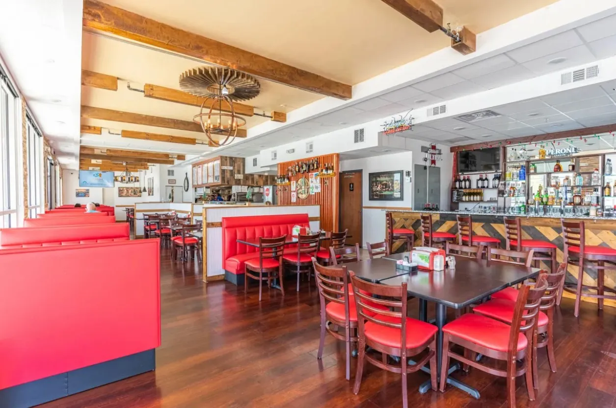 Banner Image of food provided by the best restaurant for takeaway and delivery.