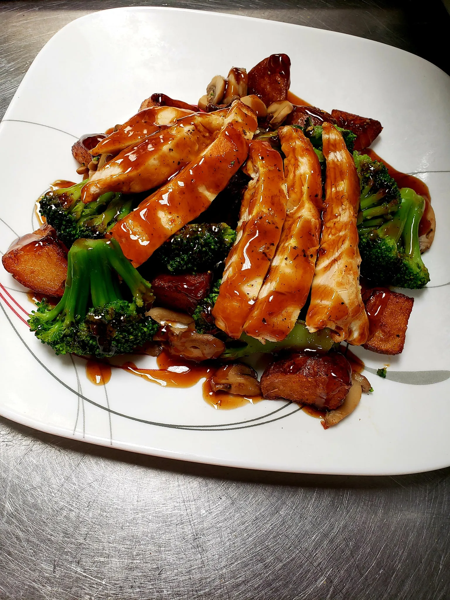 Banner Image of food provided by the best restaurant for takeaway and delivery.