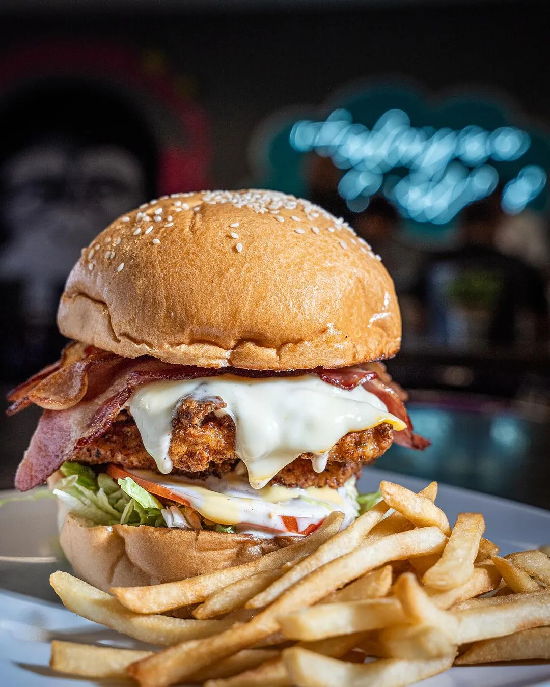 Banner Image of food from a popular restaurant delivering online.