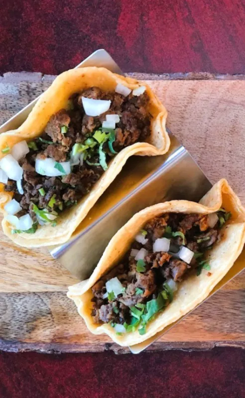 Mobile Banner Image of food offered by a reliable online food delivery restaurant.3