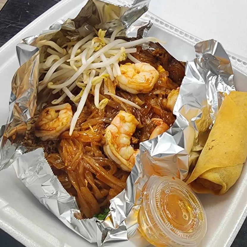 Fresh Laotian,Thai specialties - Order Laotian,Thai online from Hongthong Thai & Boba Tea.