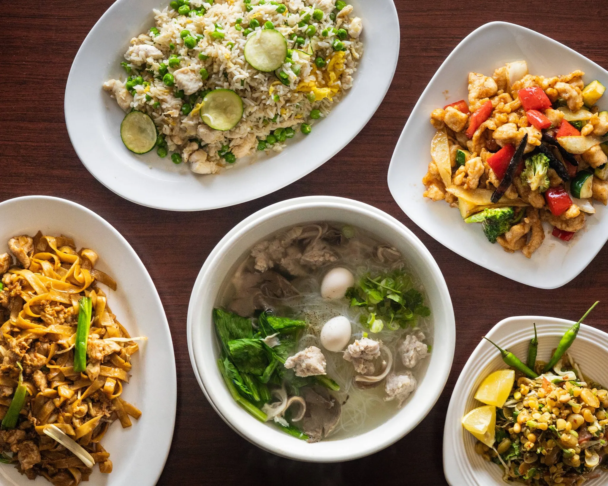 About Image of food from a top-rated restaurant for home delivery