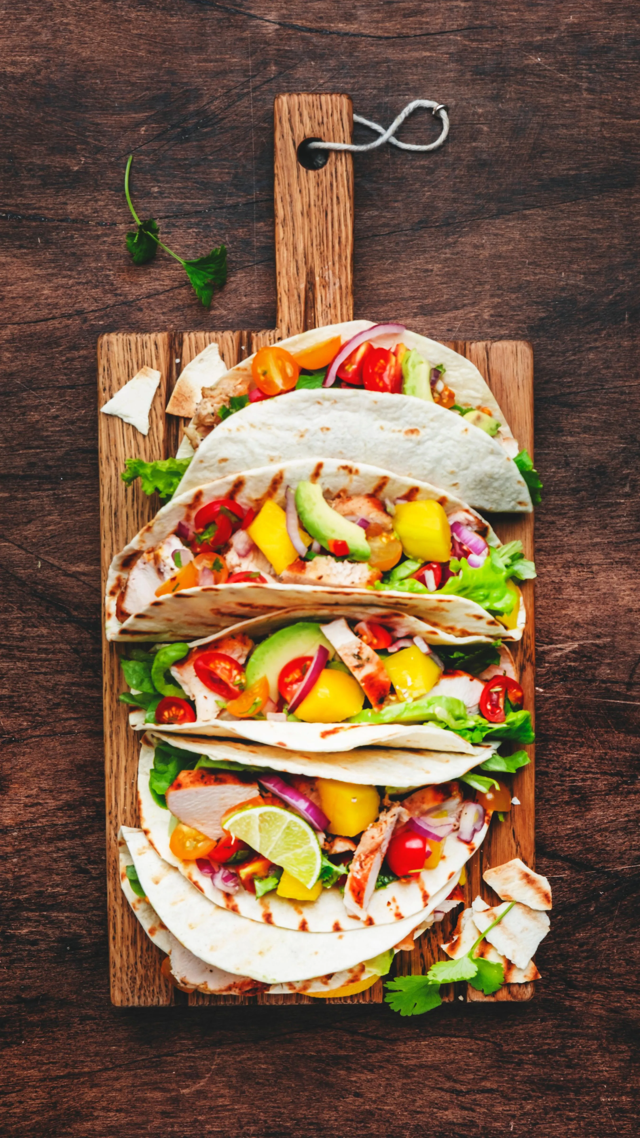 Mobile Banner Image of food served fresh by the best online delivery service.1