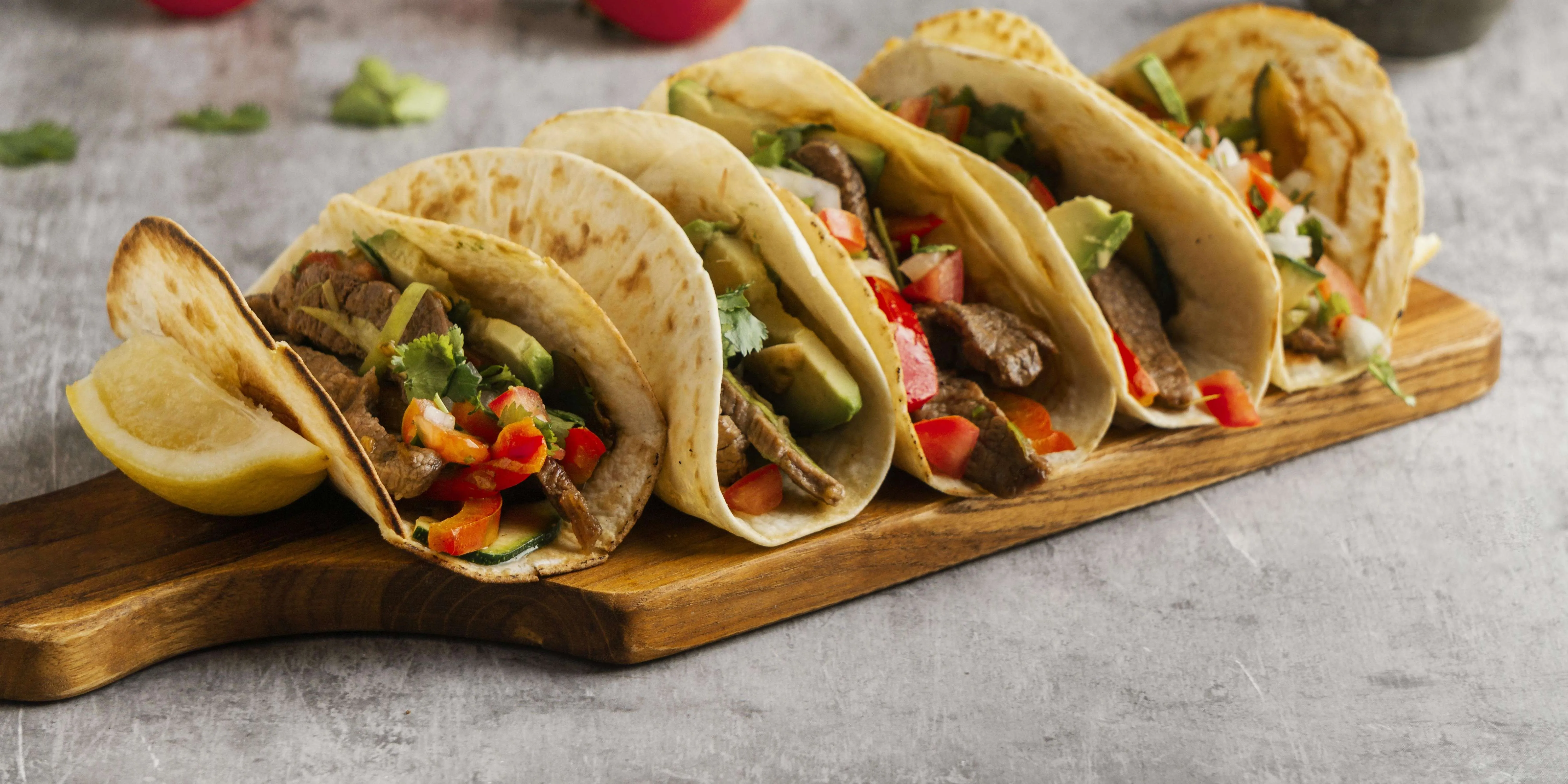 Banner Image of food from a premium restaurant offering fast delivery.