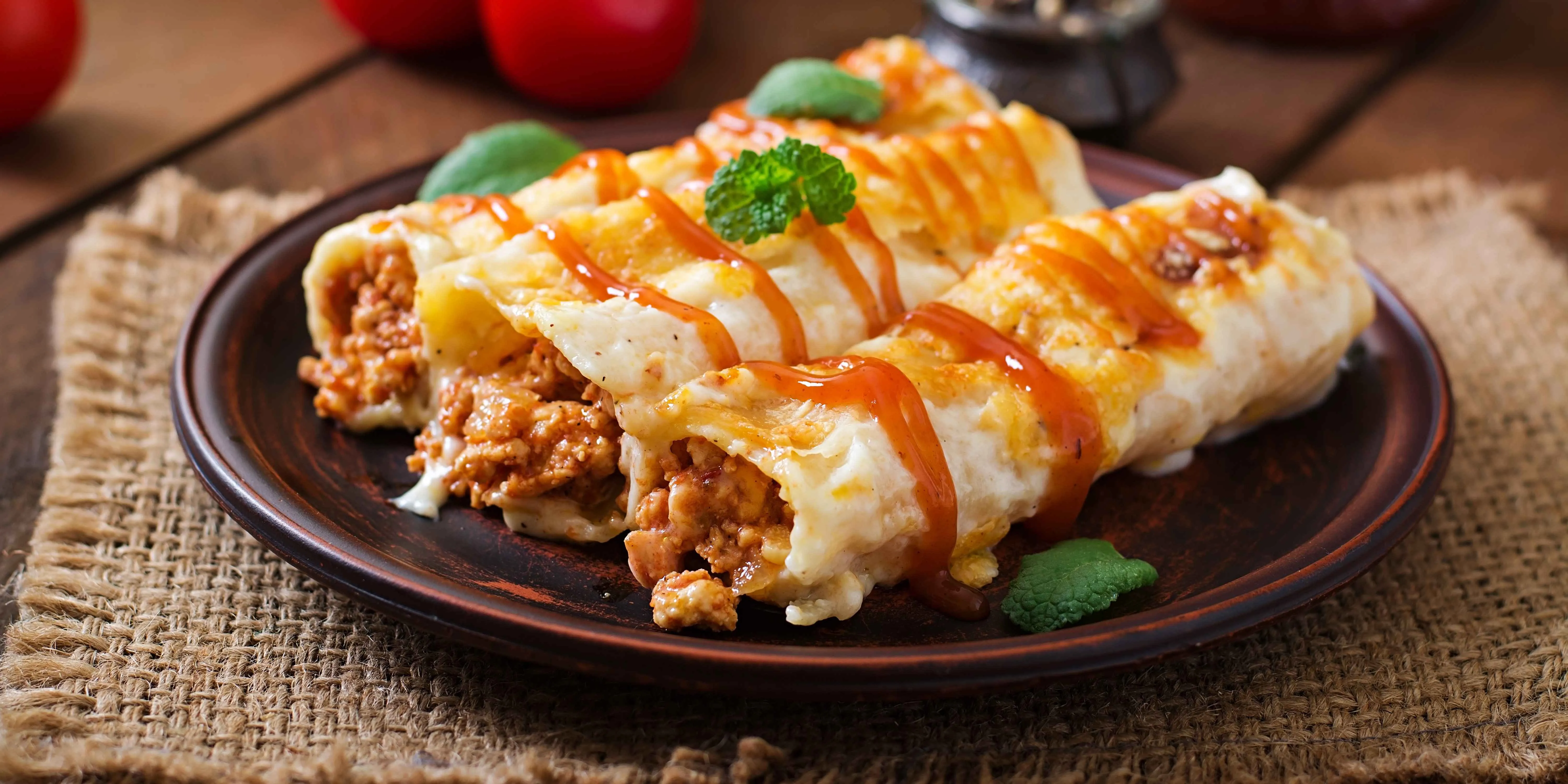 Banner Image of food delivered by the best food delivery restaurant.