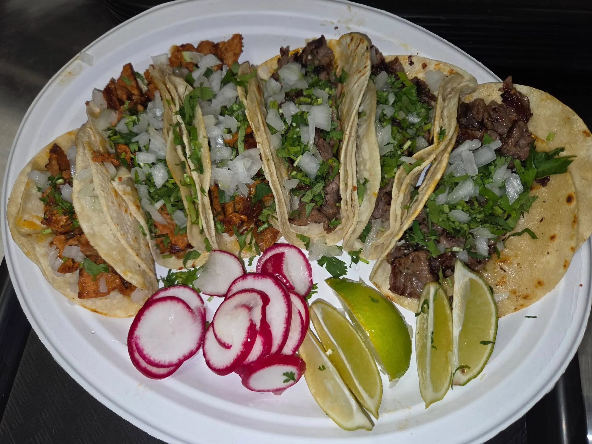 About Image of food from a top-rated restaurant for home delivery