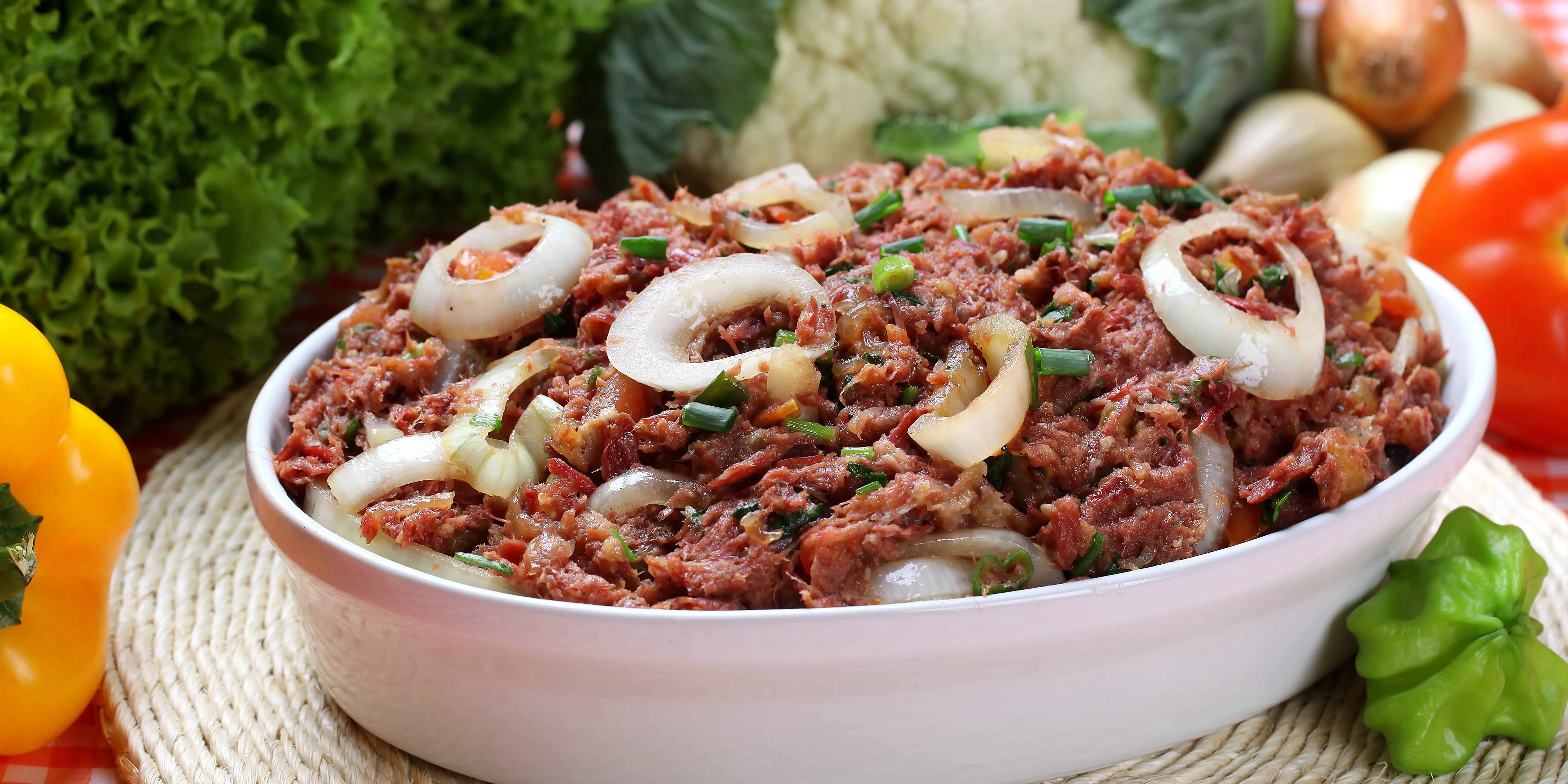 Banner Image of food from a premium restaurant offering fast delivery.3