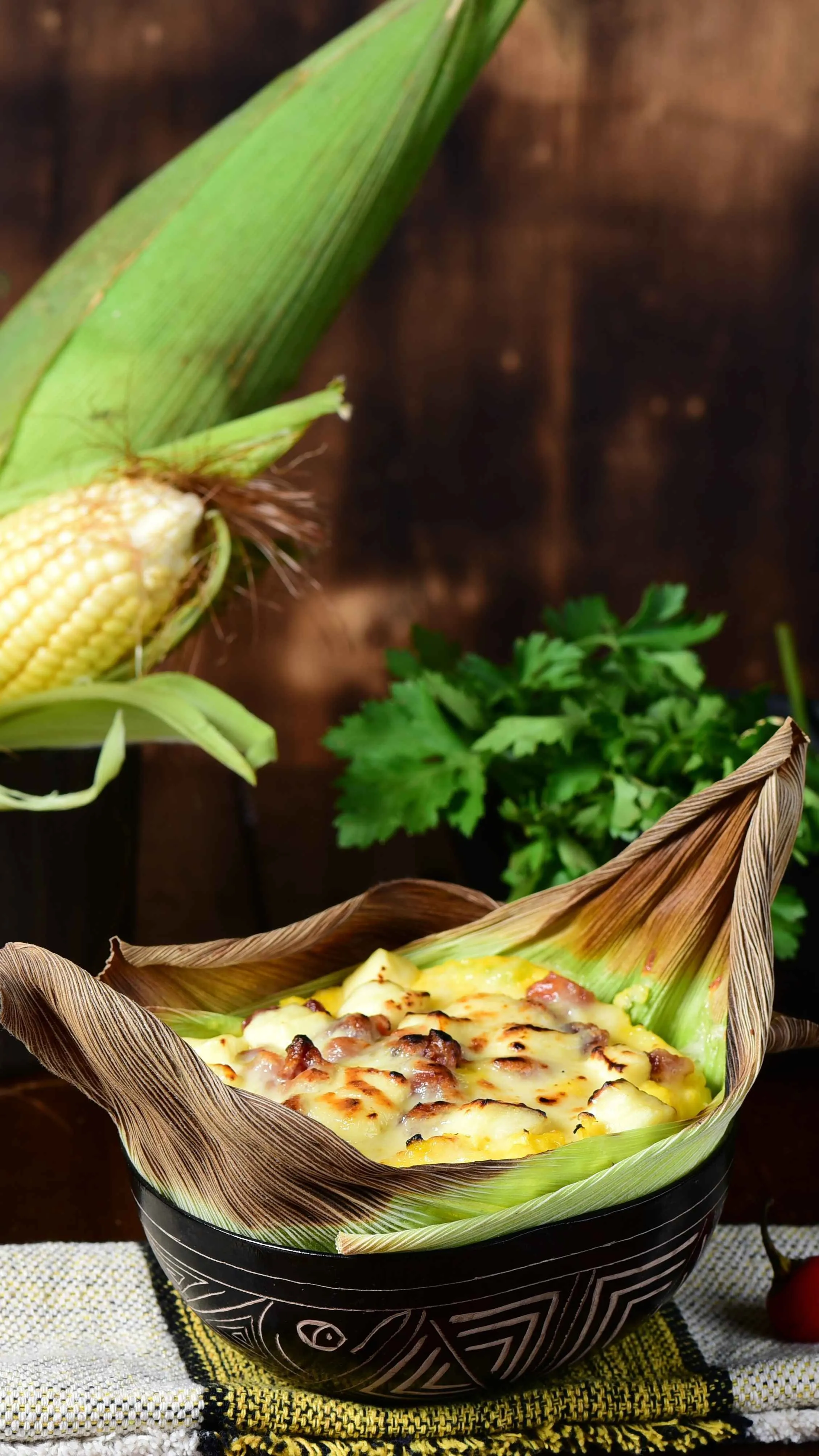 Mobile Banner Image of food from a top-rated restaurant for home delivery.1