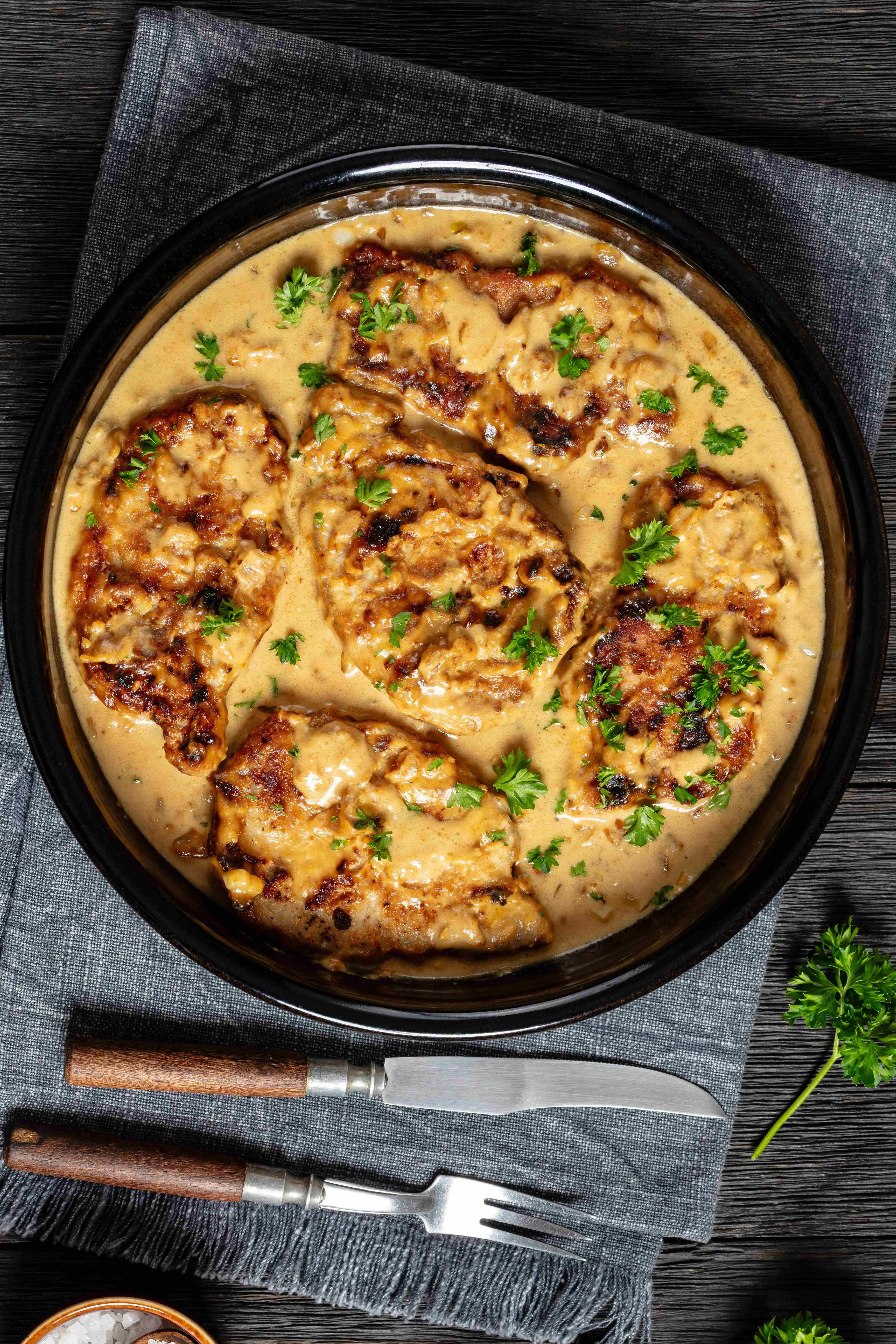 Mobile Banner Image of food available through quick and reliable food delivery.