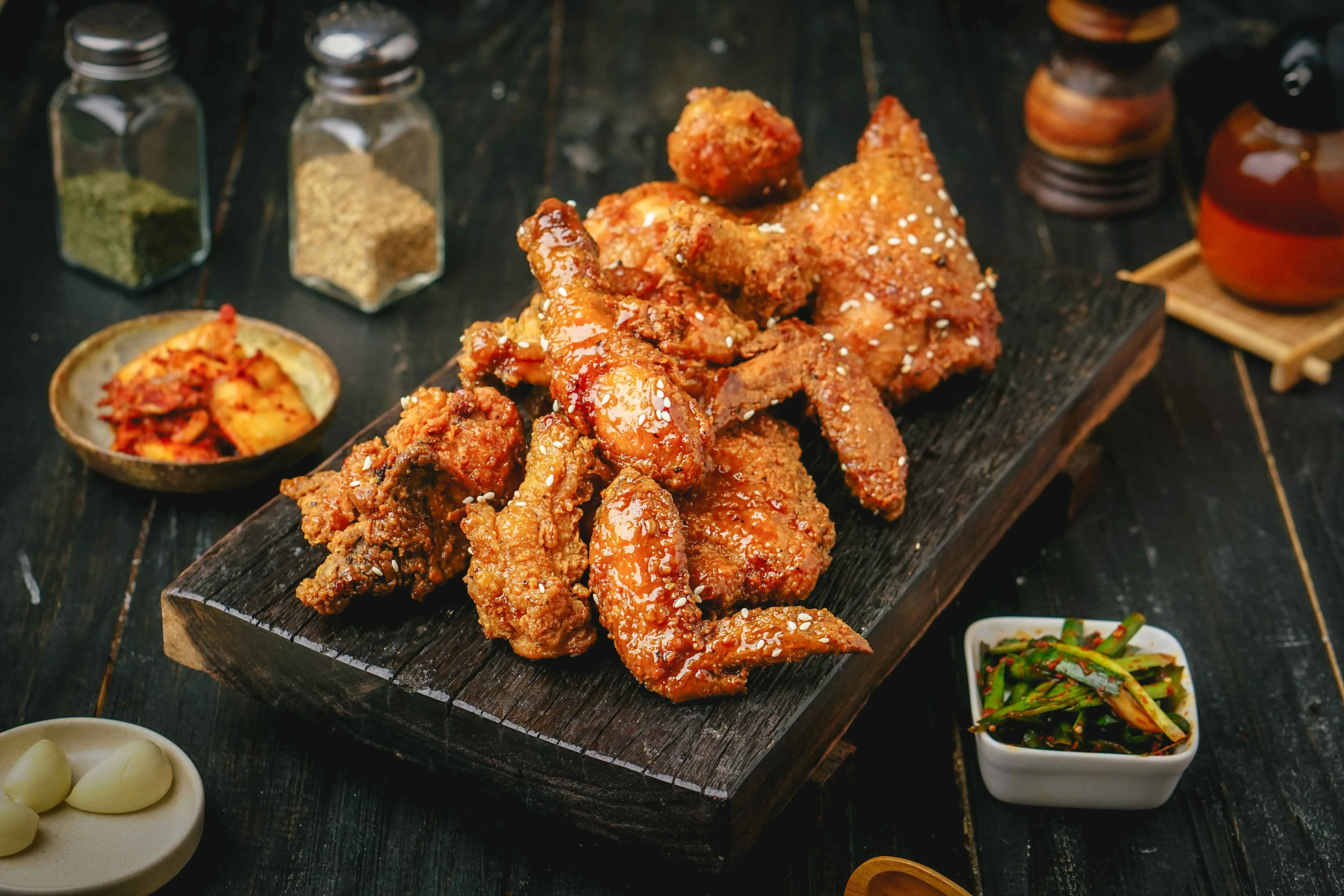 About Image of food from a top-rated restaurant for home delivery