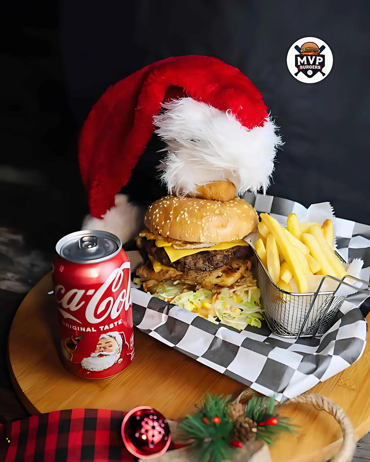 About Image of food from a top-rated restaurant for home delivery