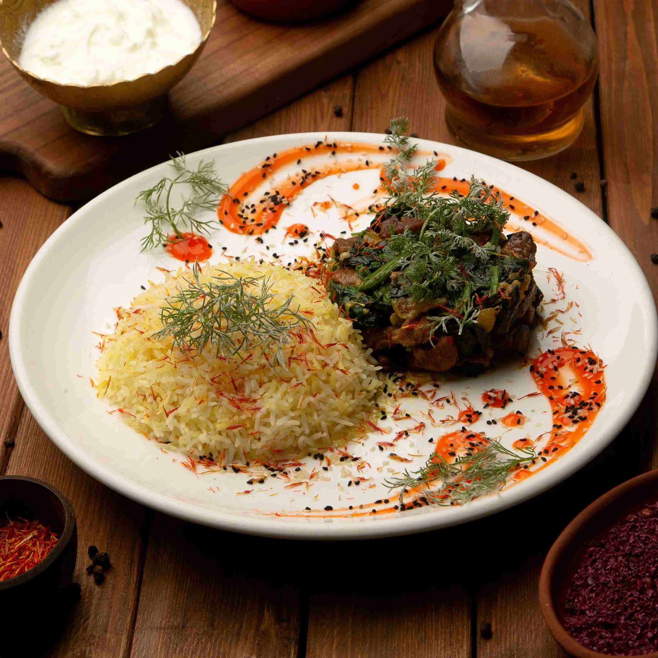 Gallery Image of food from a popular restaurant delivering online.