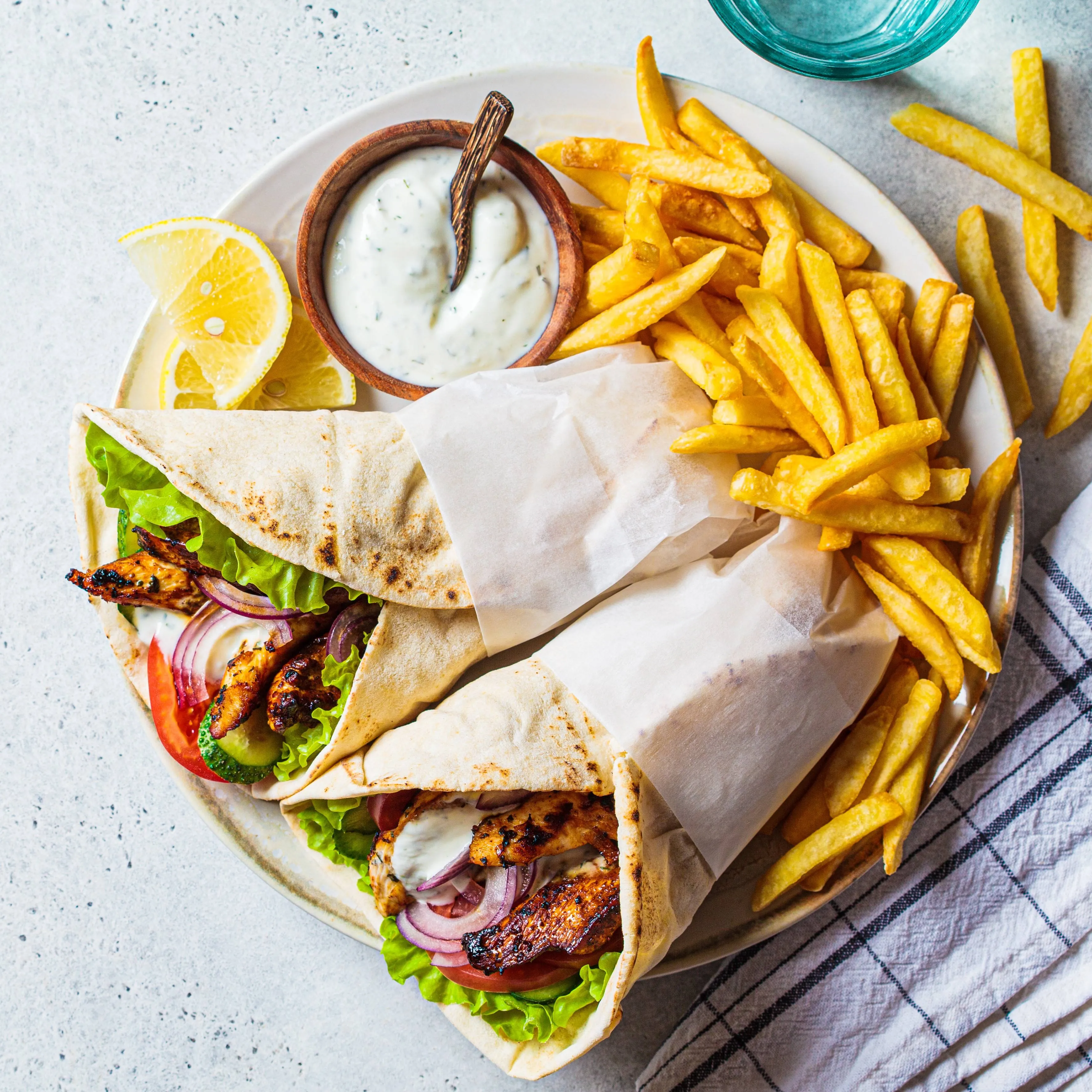 Gallery Image of food from a popular restaurant delivering online.2