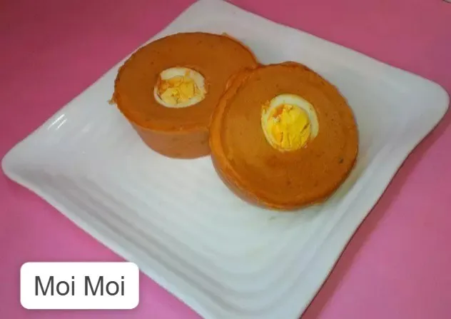 Gallery Image of food from a popular restaurant delivering online.6