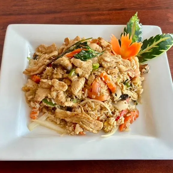 Gallery Image of food from a premium restaurant offering fast delivery.9