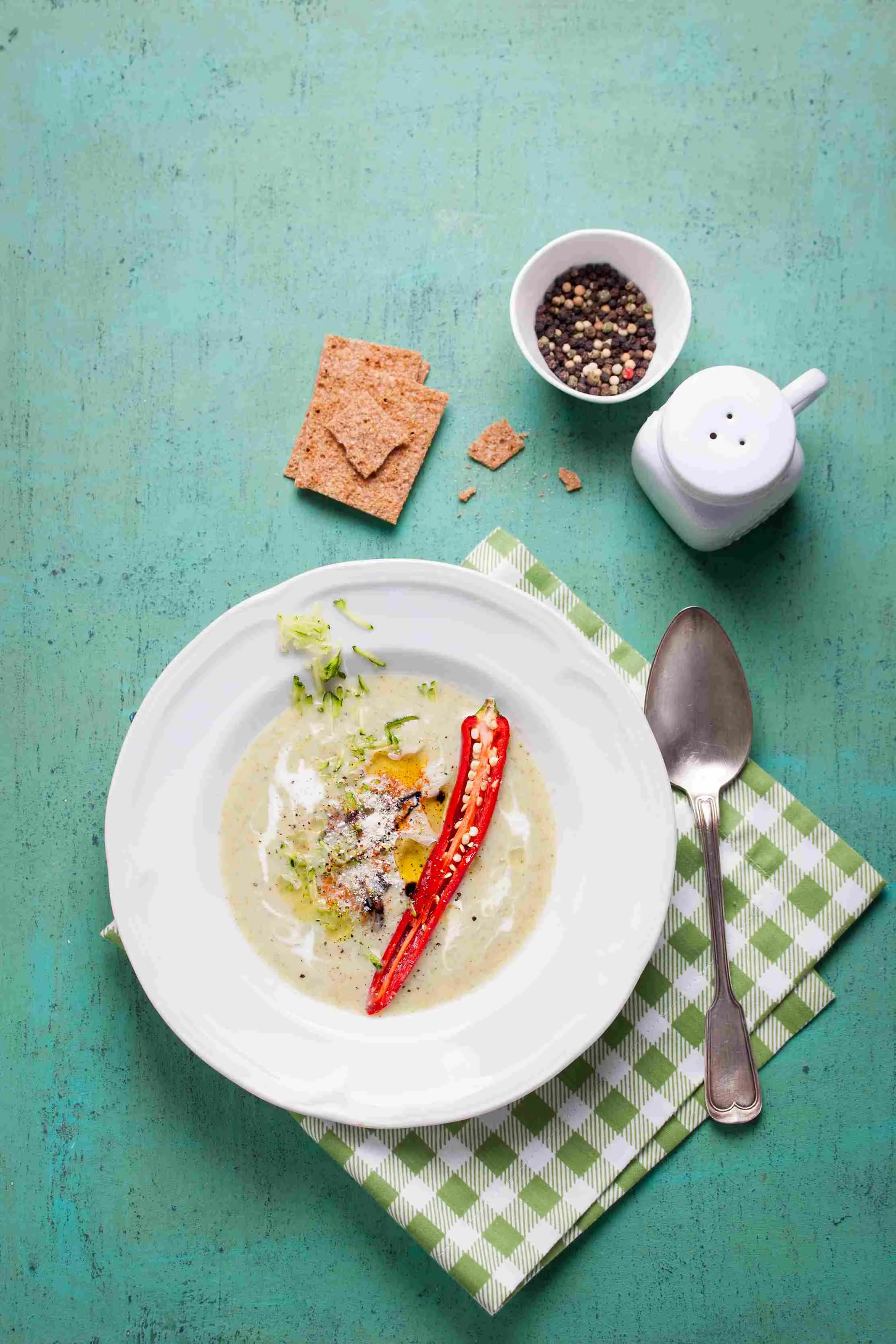 Banner Image of food from a popular restaurant delivering online.