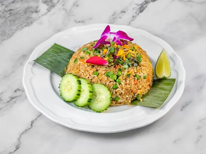 Gallery Image of food served fresh by the best online delivery service.3