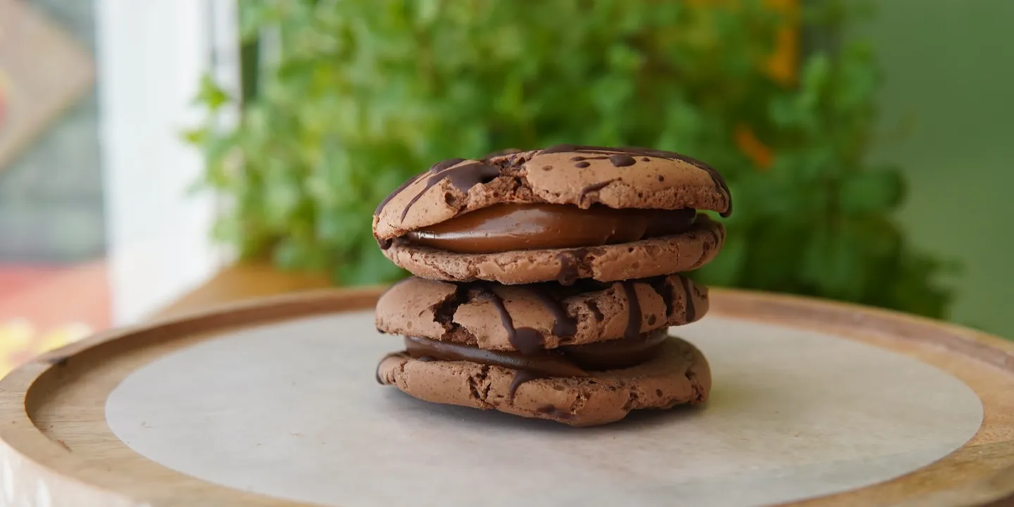 Banner Image of food from a premium restaurant offering fast delivery.