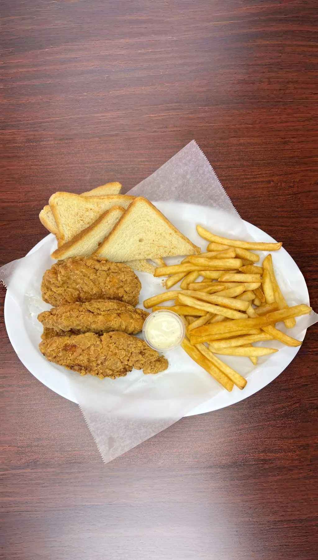 Banner Image of food from a popular restaurant delivering online.