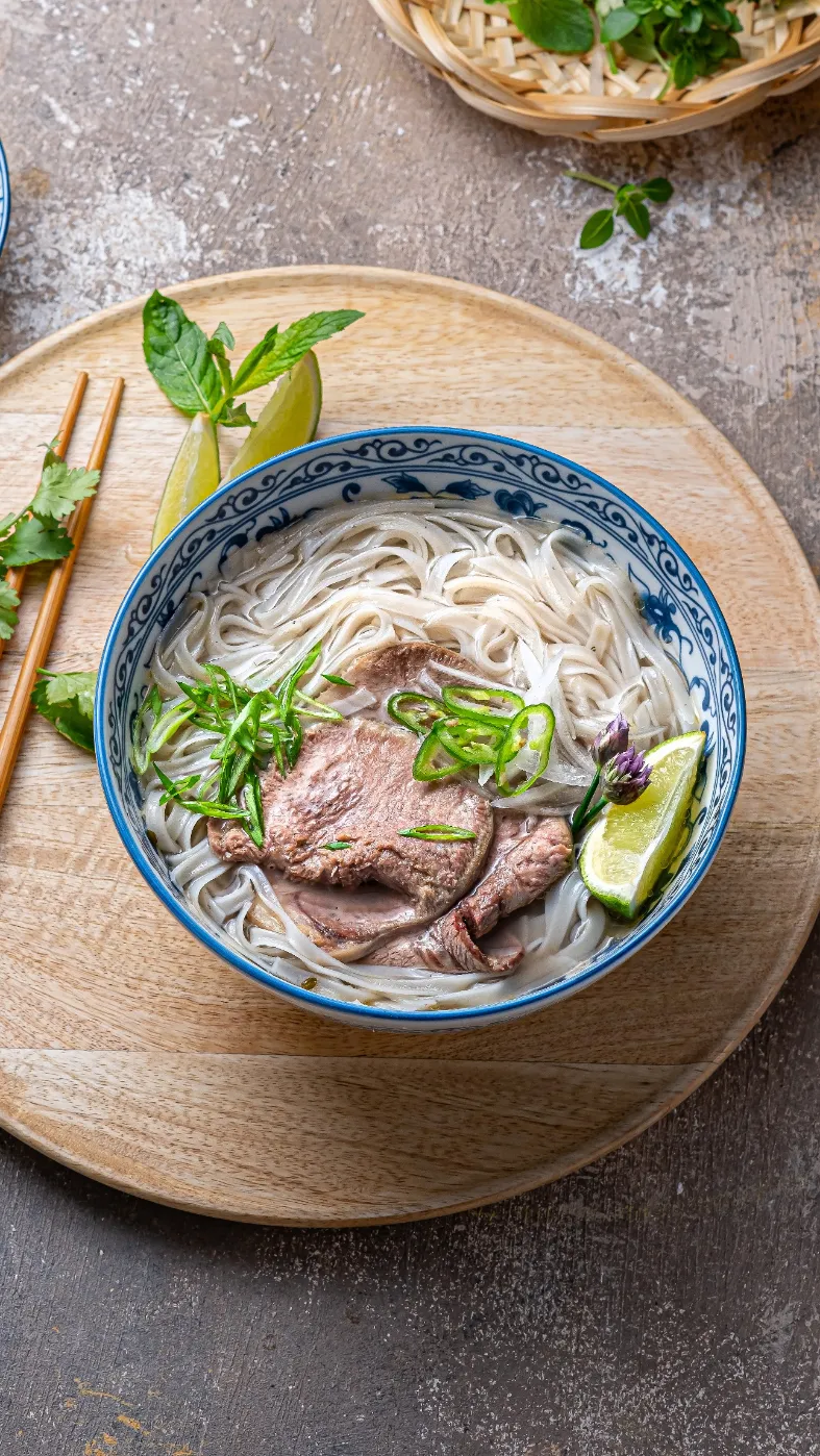 Banner Image of food delivered by the best food delivery restaurant.