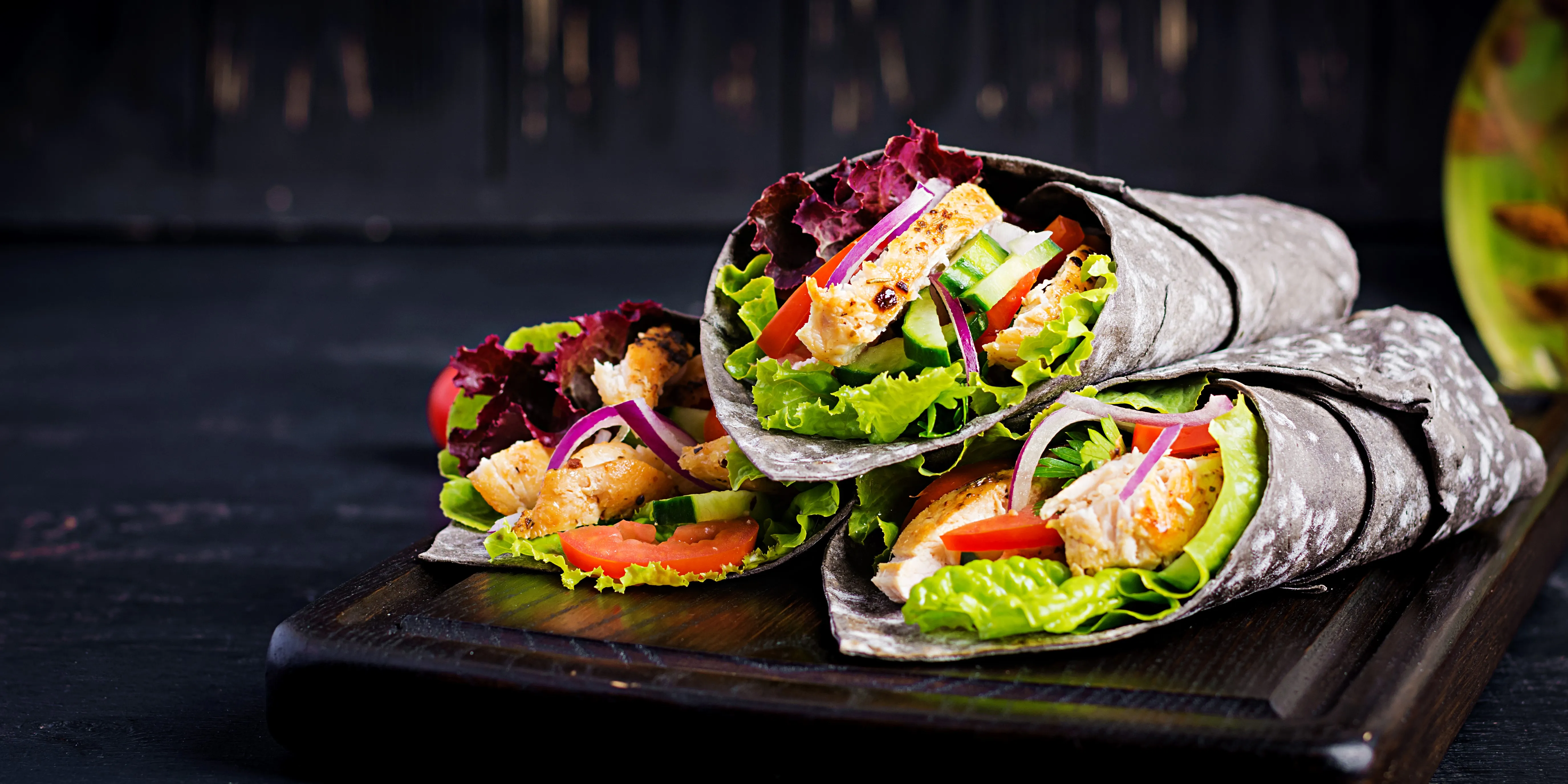 Banner Image of food prepared by a trusted restaurant for online ordering.1