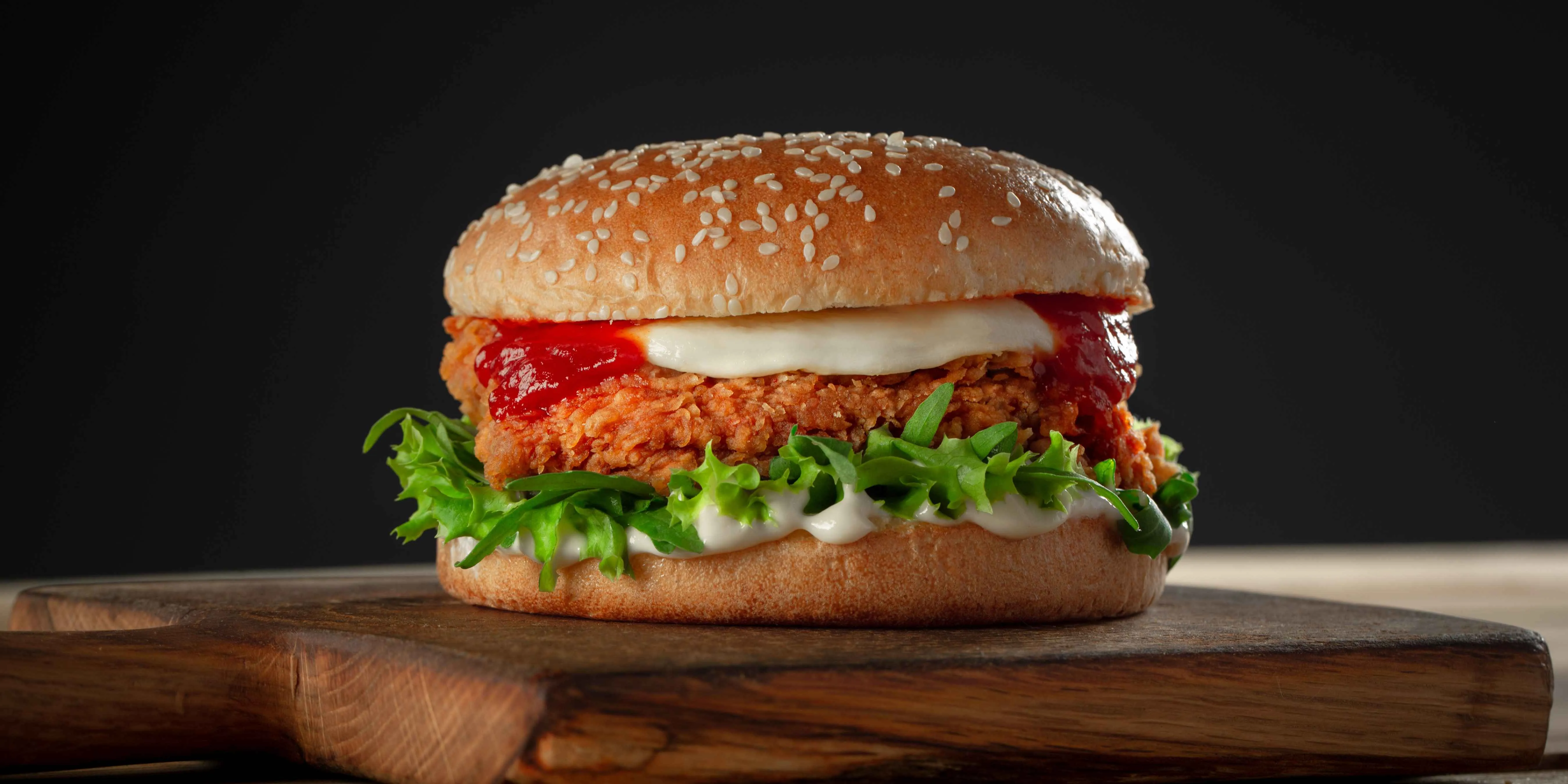 Banner Image of food from a premium restaurant offering fast delivery.