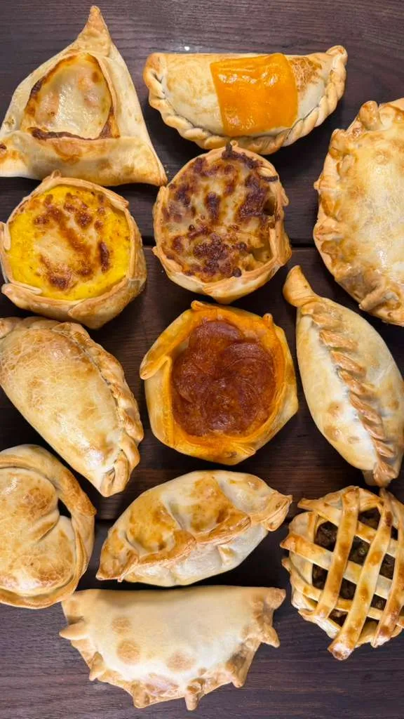 Inside the Empanadas Bariloche kitchen - Freshly prepared American,Argentinian,Bakery,Latin American for online ordering.