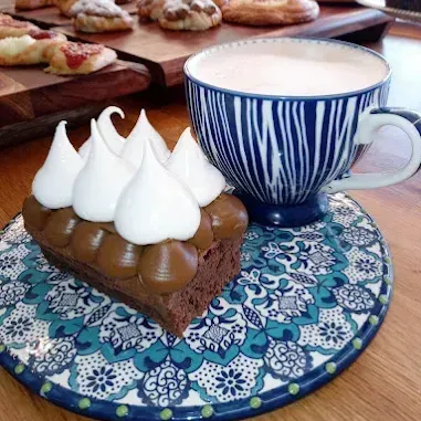 Fresh Argentinian,Bakery specialties - Order Argentinian,Bakery online from Verocca Sweet & Salty House.