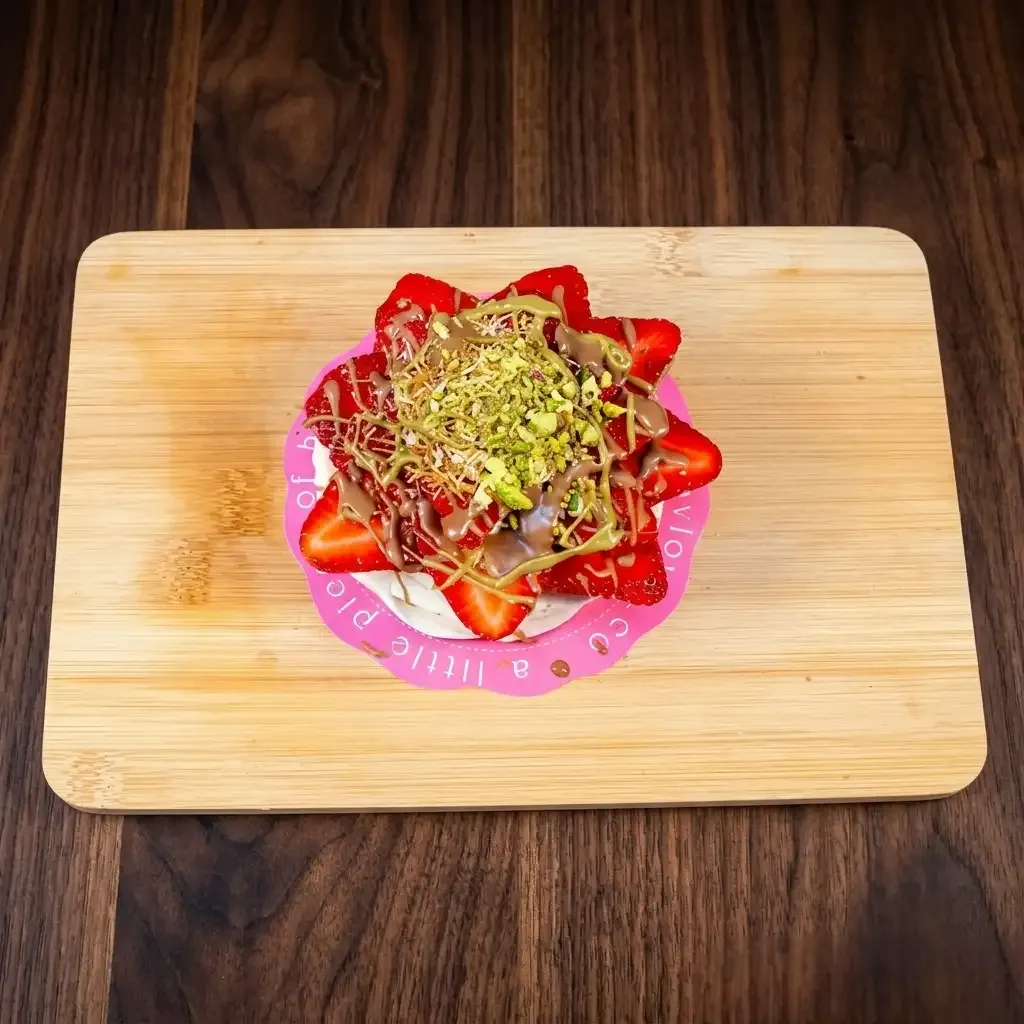  Gallery Image 41 - Interior and Food
