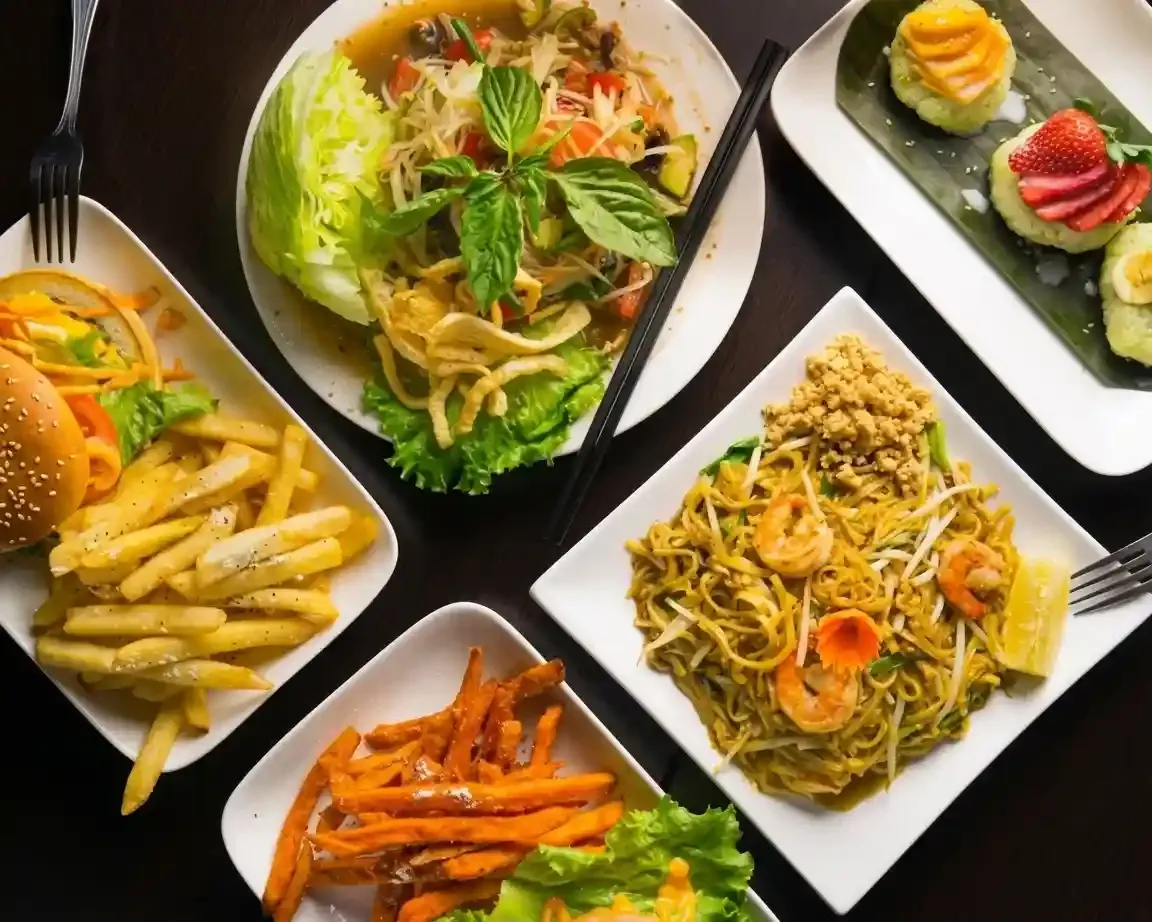 About Image of food from a top-rated restaurant for home delivery