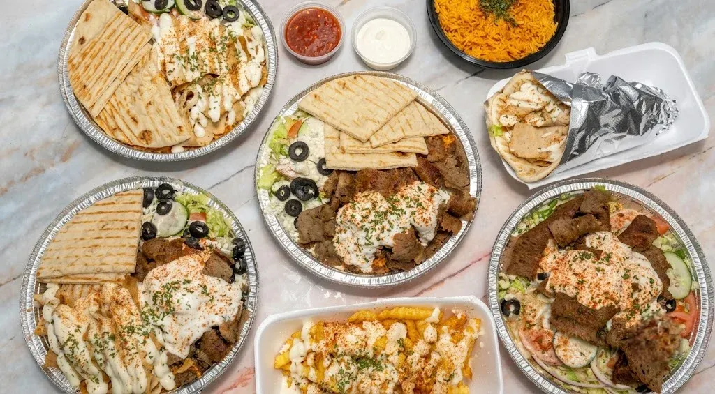 About Image of food from a top-rated restaurant for home delivery